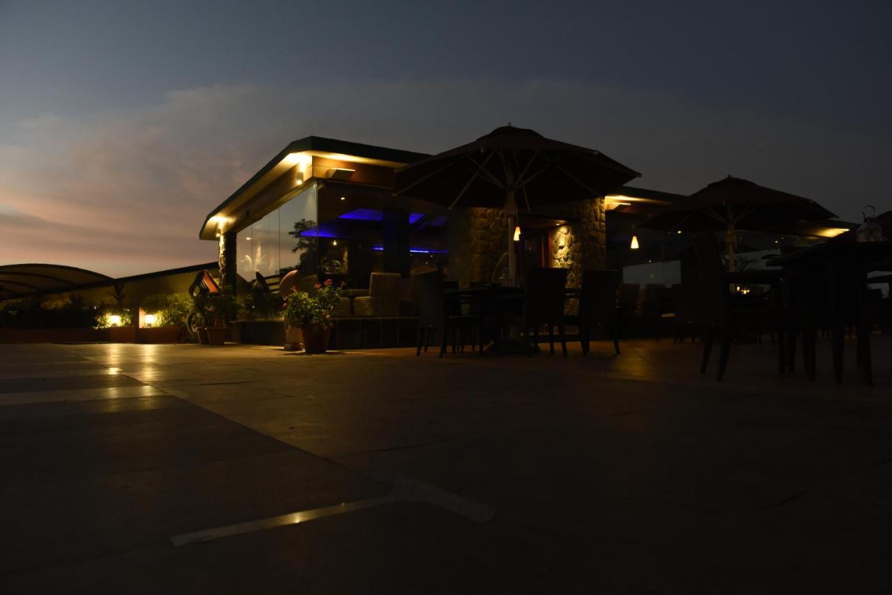 Resort Brightland & Mahabaleshwar